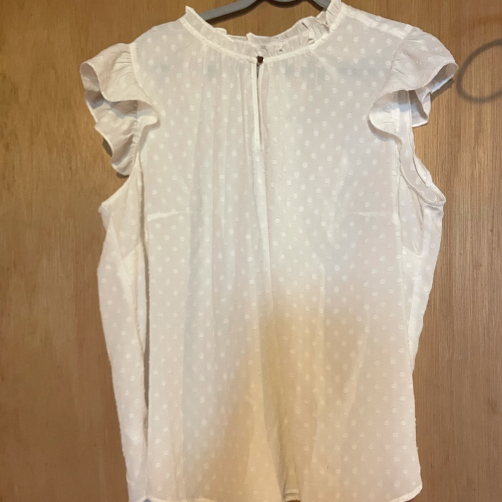 Loft Plus White Dot Sleeveless Blouse